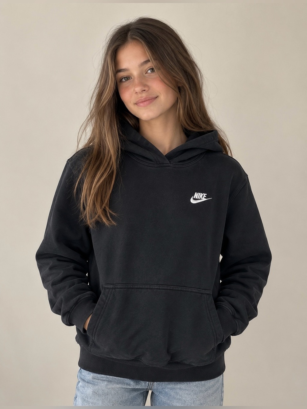 Nike Youth Club Fleece Pullover Hoodie - Size XL (Age 13-15)